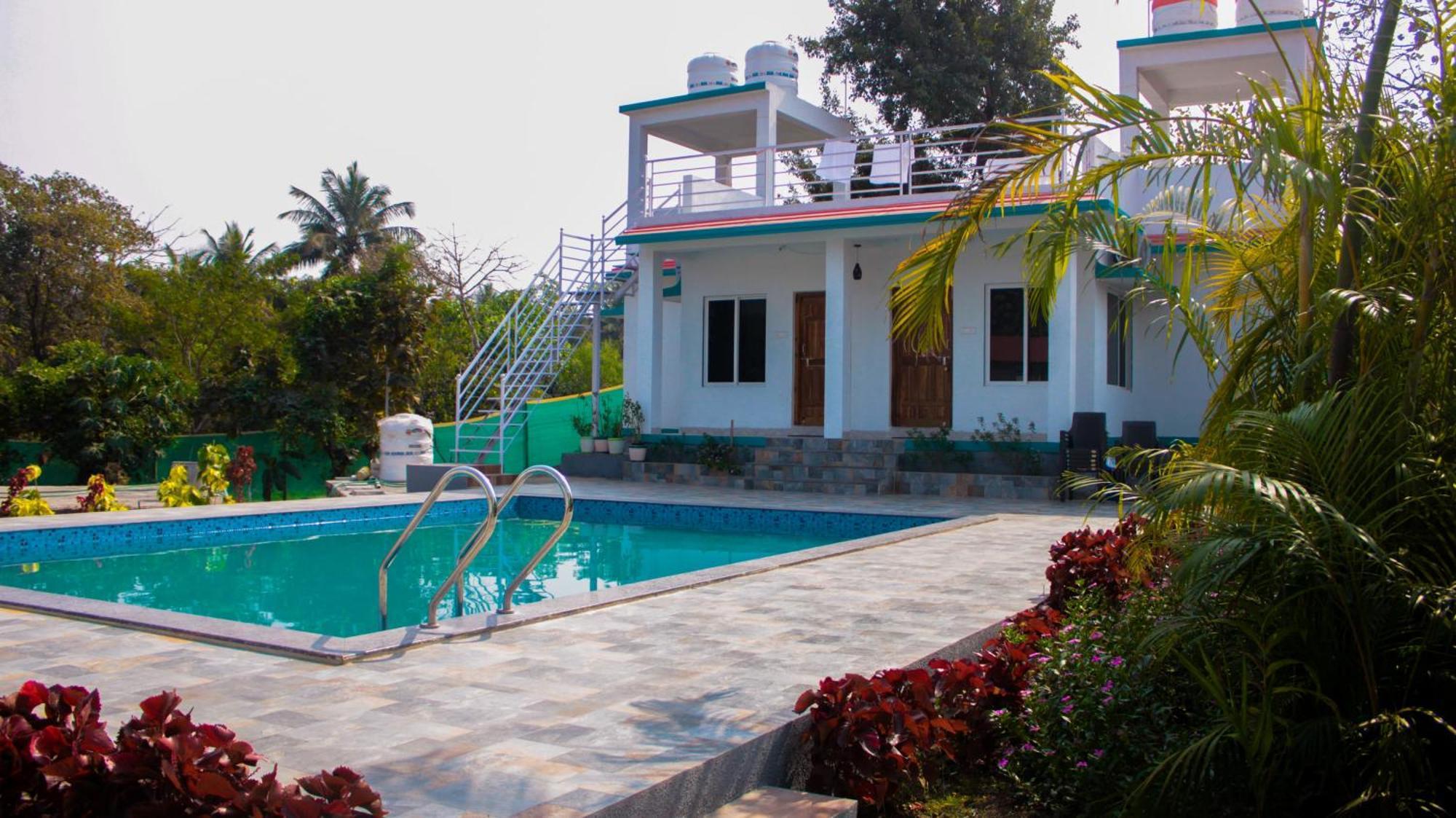 Hotel Mohor Retreat Alibaug Esterno foto