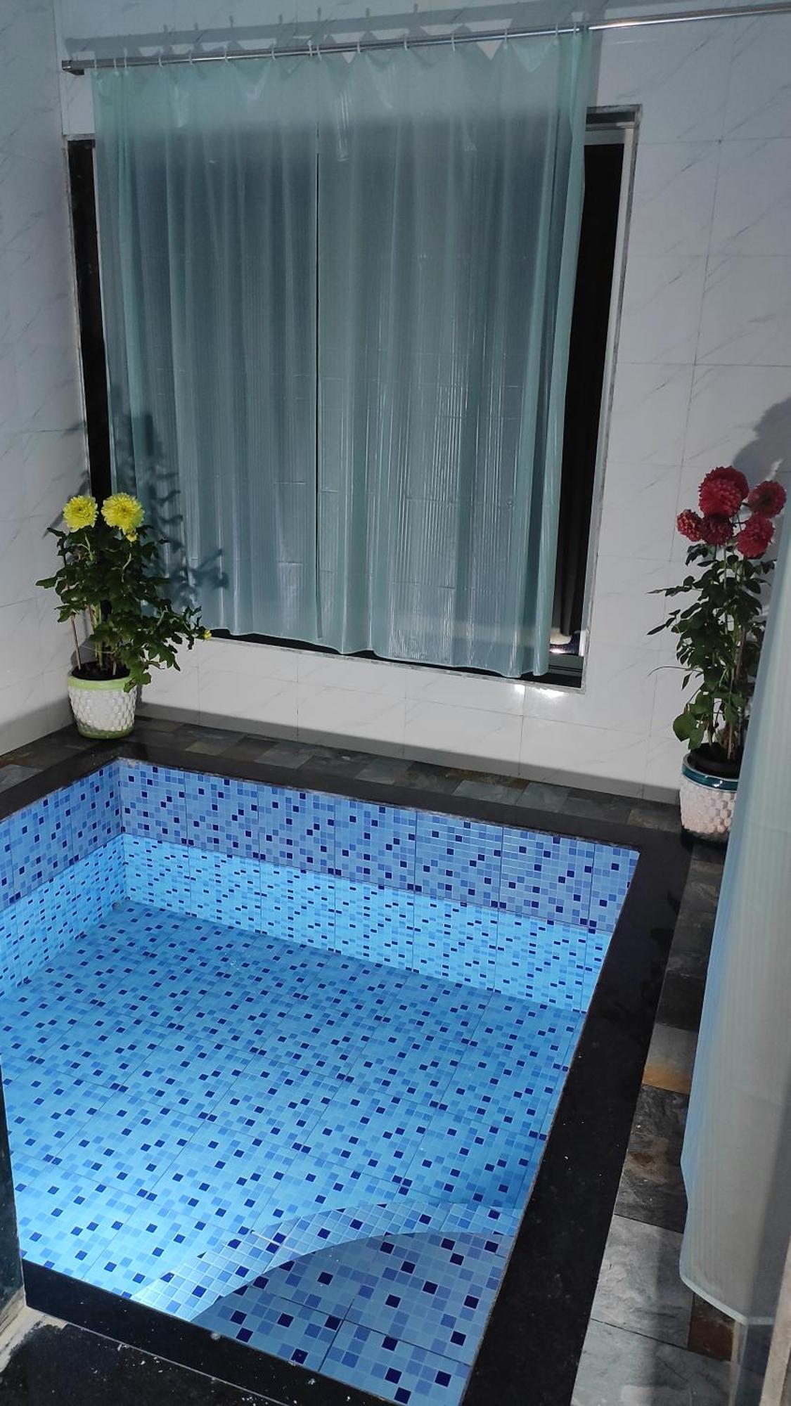 Hotel Mohor Retreat Alibaug Esterno foto
